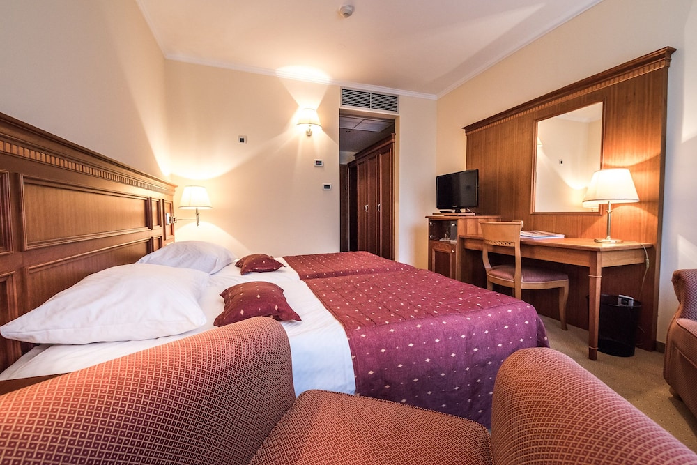 Double Room - Photo 4