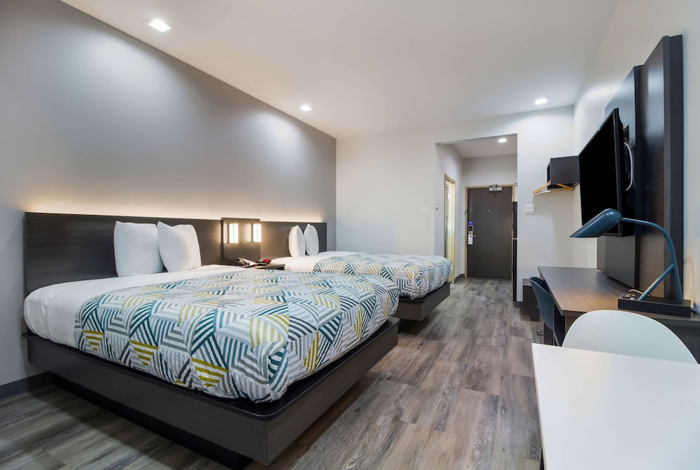 Standard Room, 2 Queen Beds, Non Smoking, Kitchenette photo 1