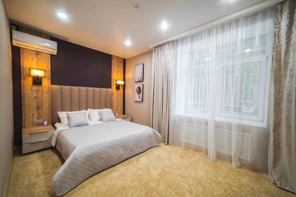 Luxury Room