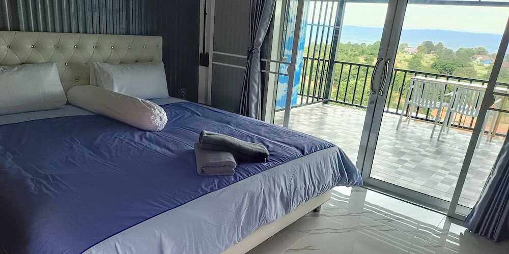 Standard Double Room - Photo 13