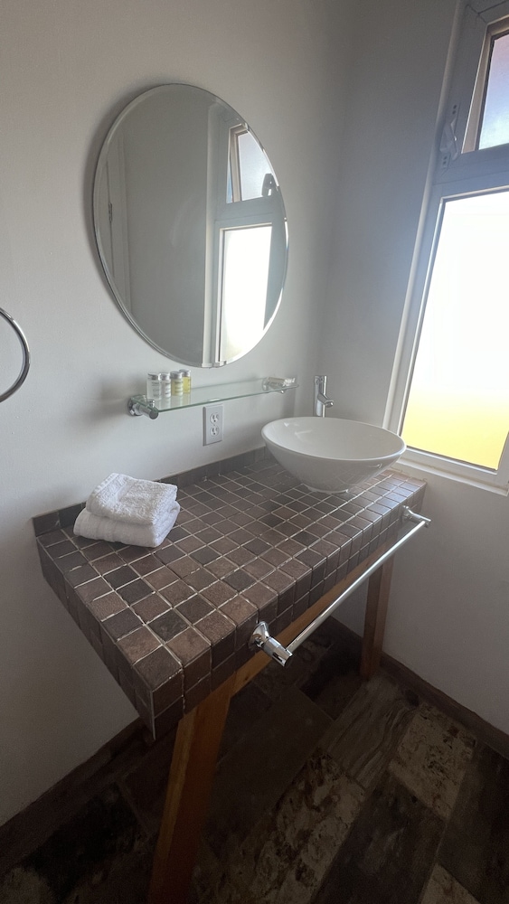 Comfort Room photo 3