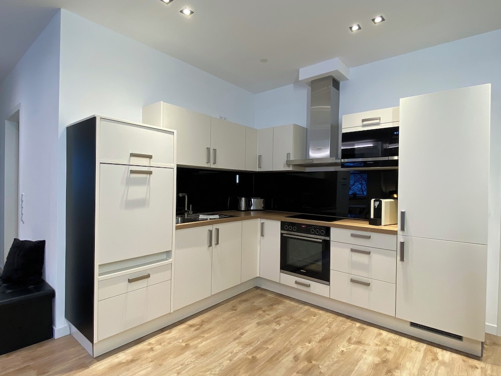 Premium Apartment, 2 Bedrooms - Photo 3