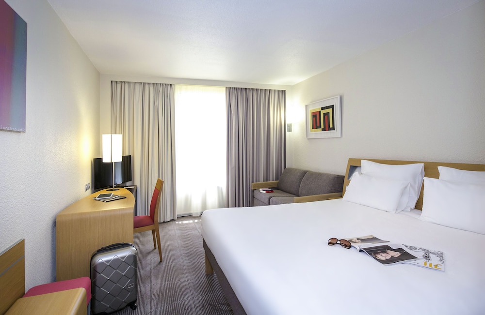 Classic Room, Multiple Beds, Non Smoking - Photo 2