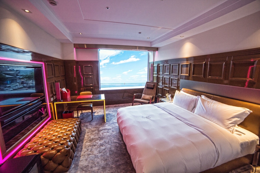 Premier Double Room with Sea View photo 1
