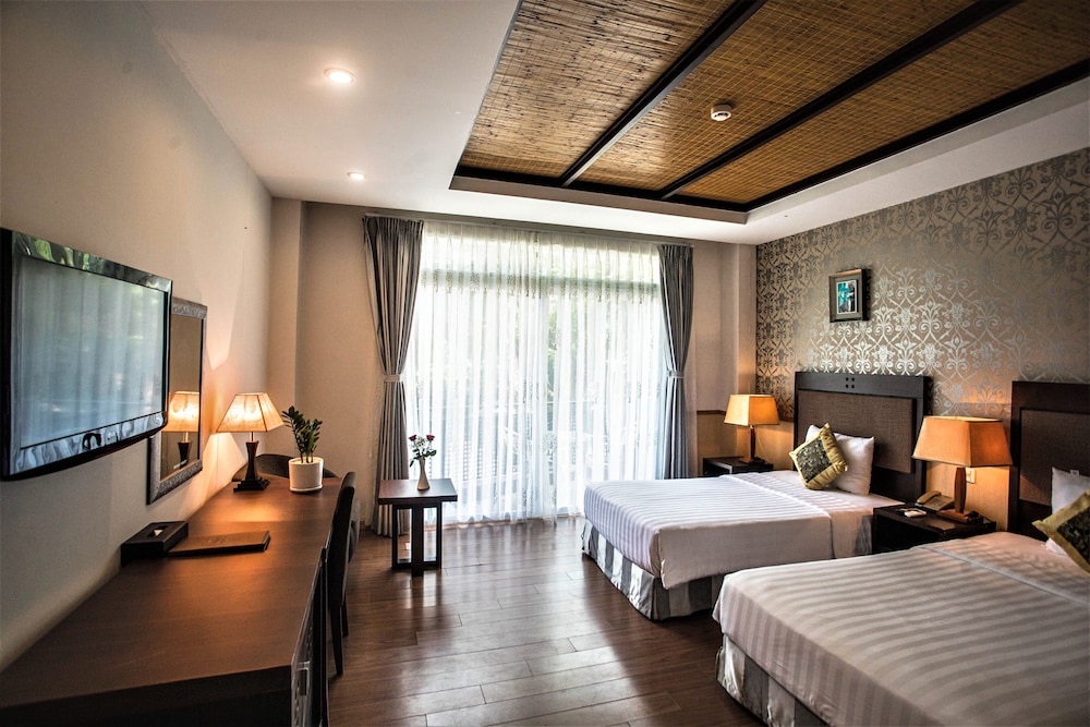 Superior Twin Room, Garden View photo 3