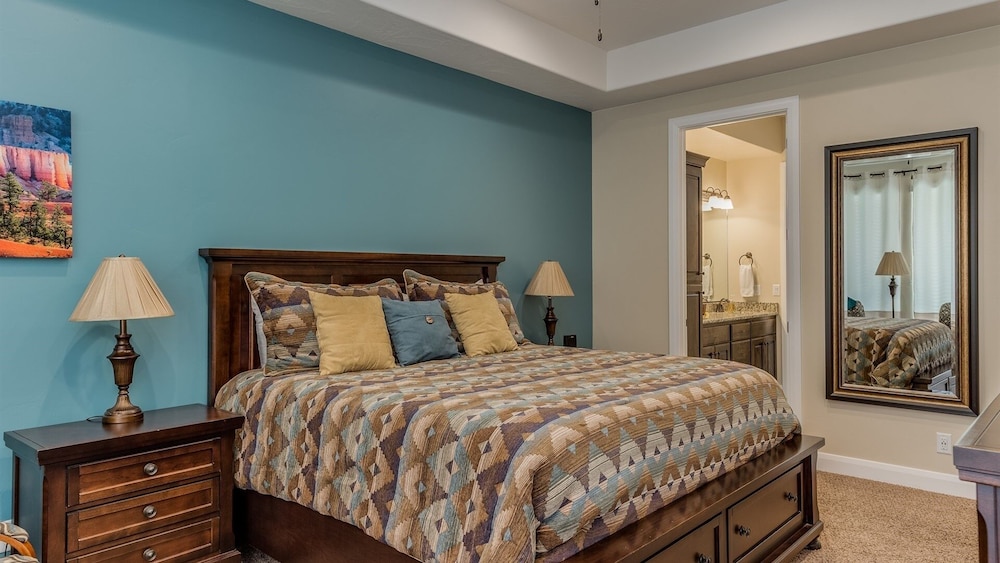 Townhome, 4 Bedrooms