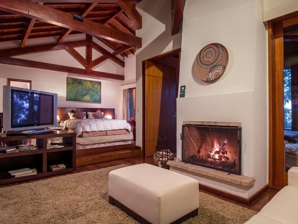 Honeymoon Suite, Garden View photo 2