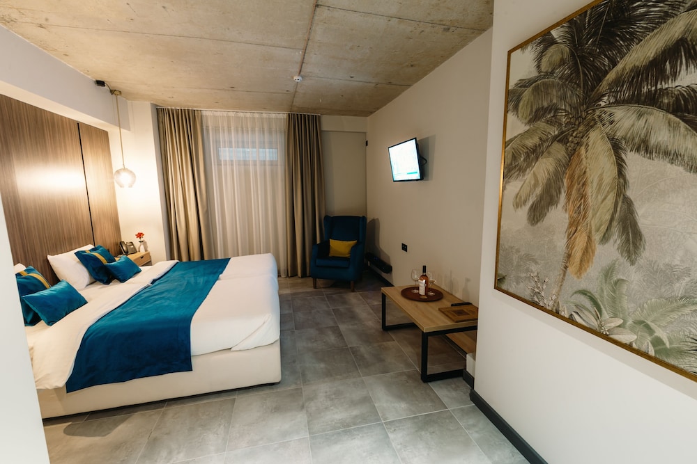 Economy Double Room photo 3