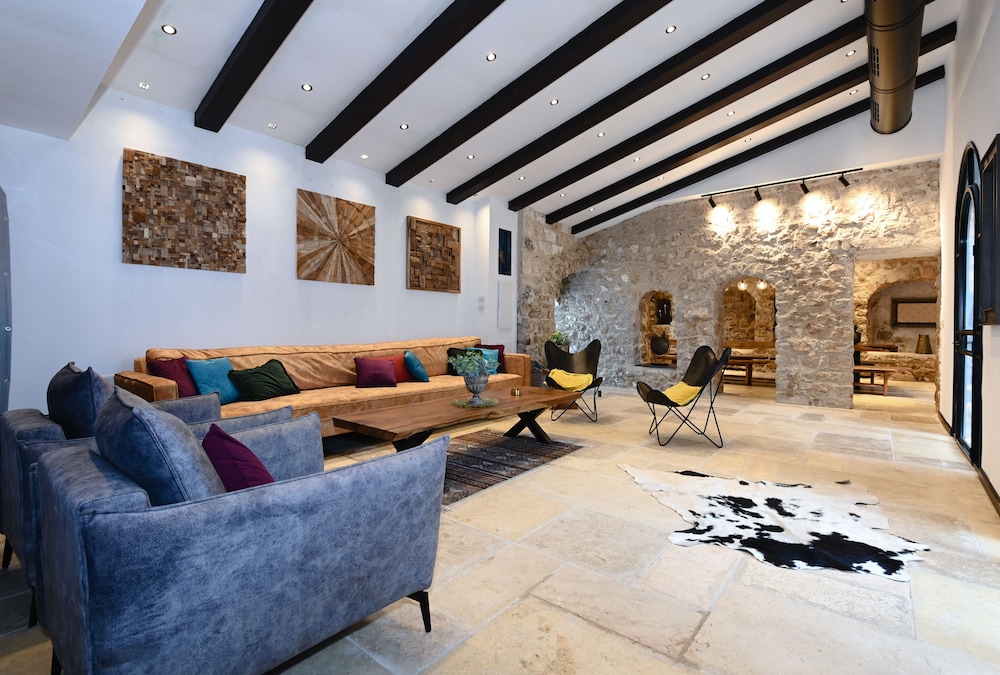 Elite Villa photo 2
