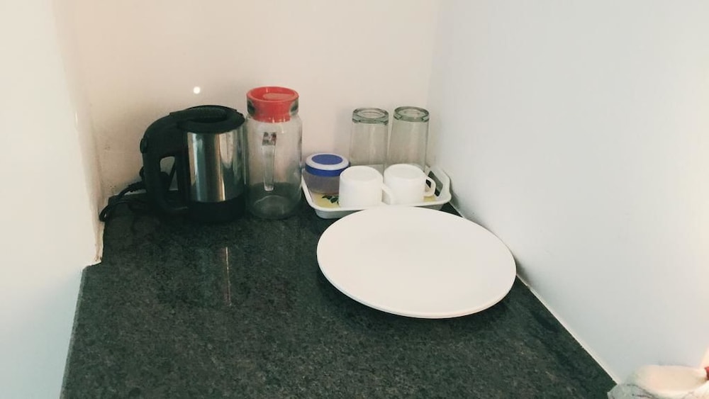 Standard Double Room, 1 Queen Bed, Smoking, City View photo 3
