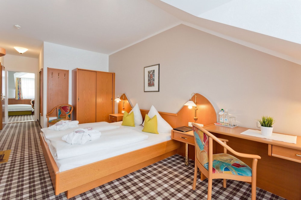Deluxe Double Room, Balcony photo 1