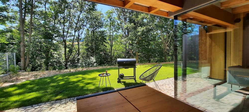 Villa photo 2