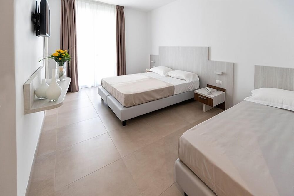 Comfort Triple Room photo 1