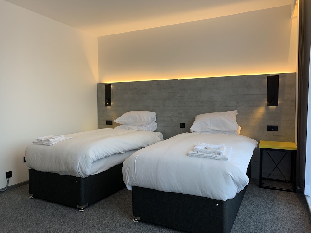 Deluxe Twin Room photo 3