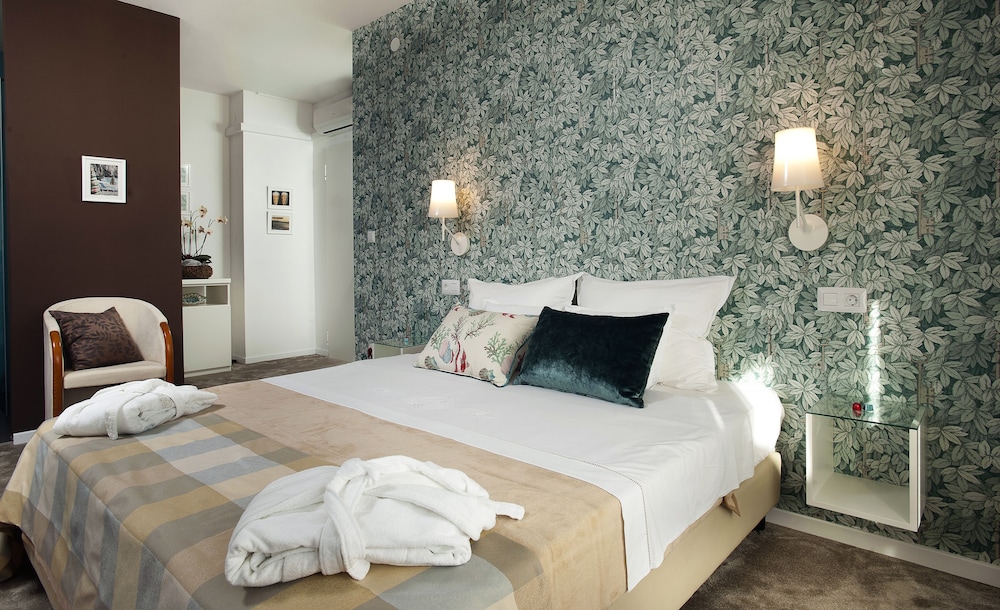 Junior Suite, Balcony photo 3