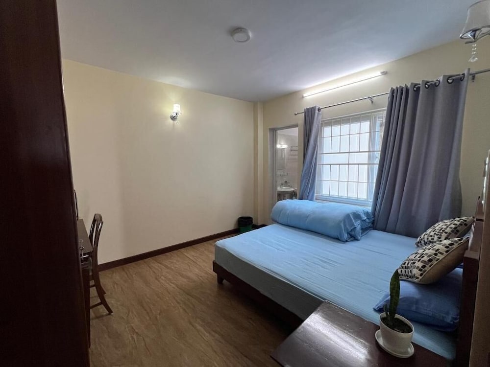 Standard Double Room, 1 King Bed, Non Smoking photo 2