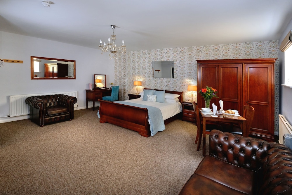 Superior Apartment, Ensuite (Hillview Sleeps 2) photo 3