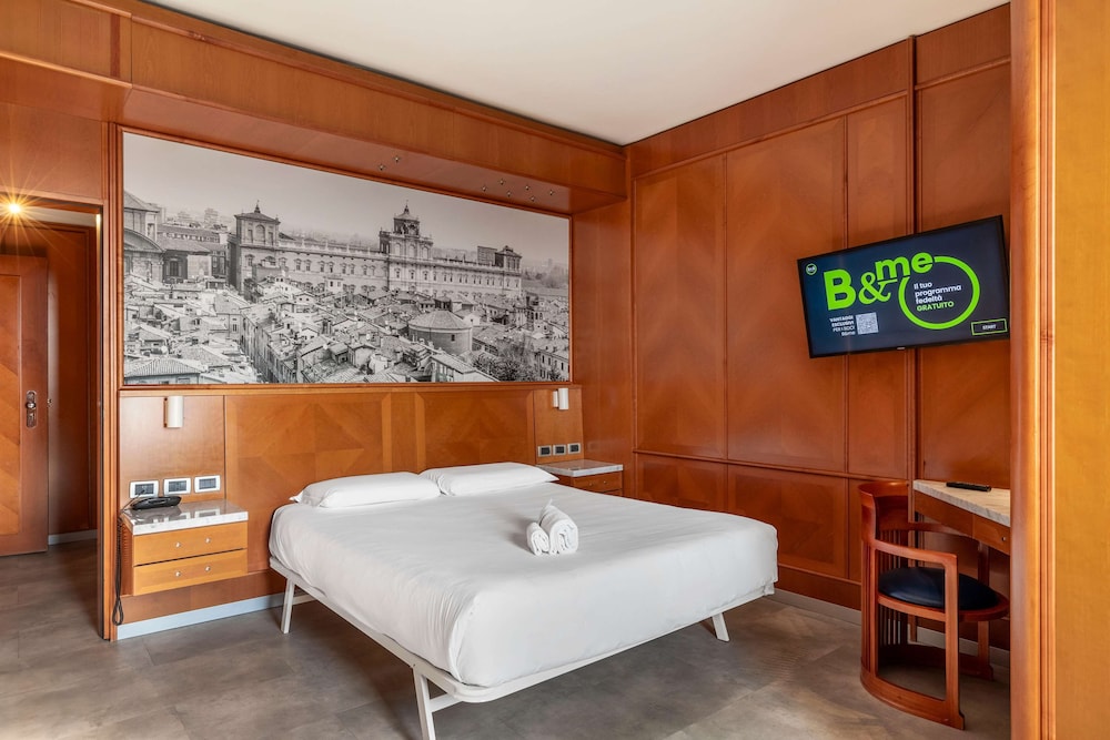 Standard Double Room, Accessible photo 3