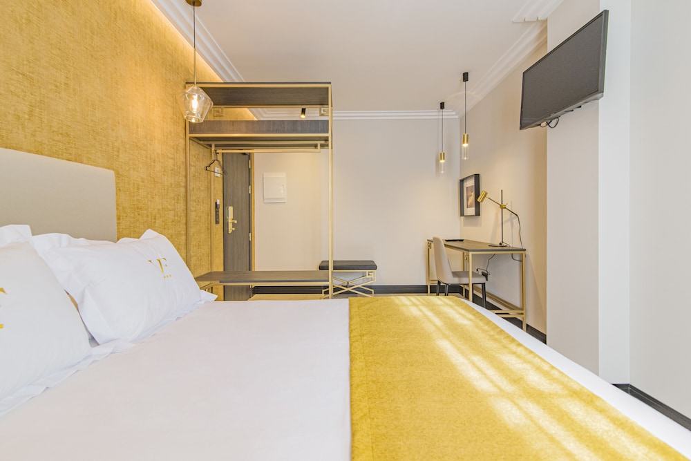 Basic Double or Twin Room photo 2