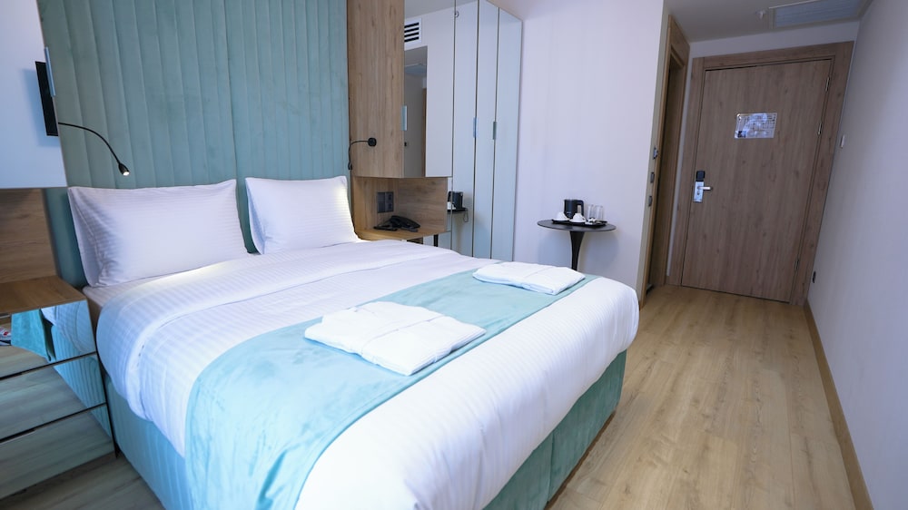 Basic Double Room, City View