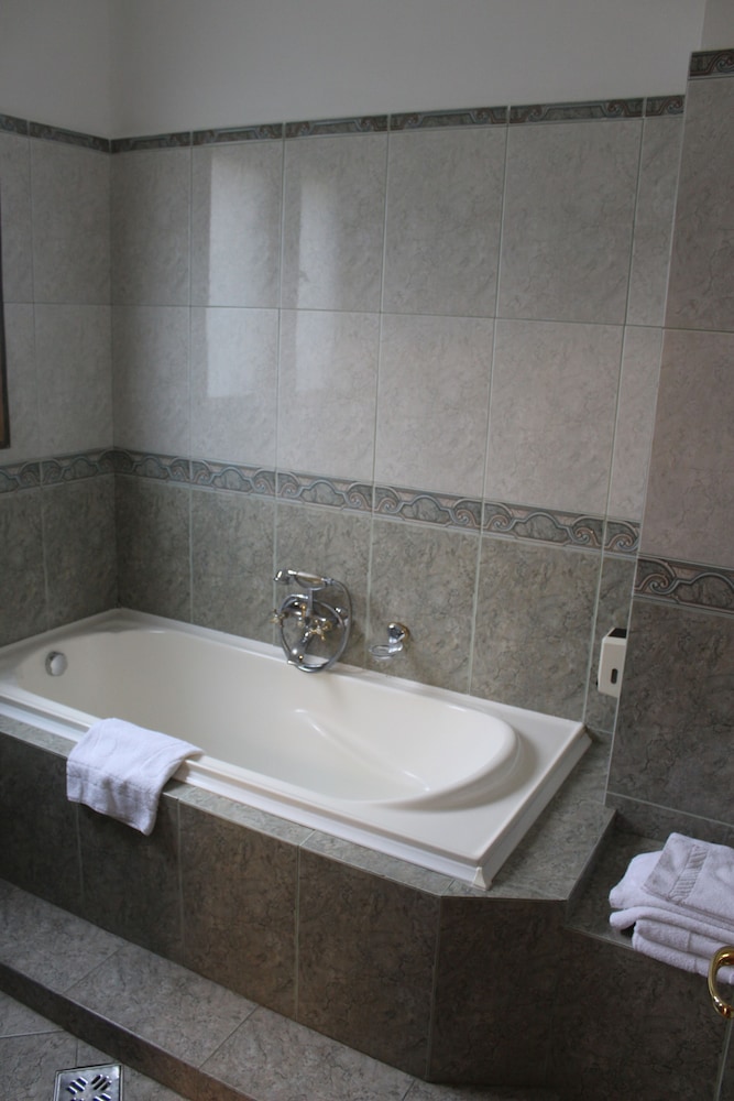 Superior Double Room, 1 King Bed - Photo 8