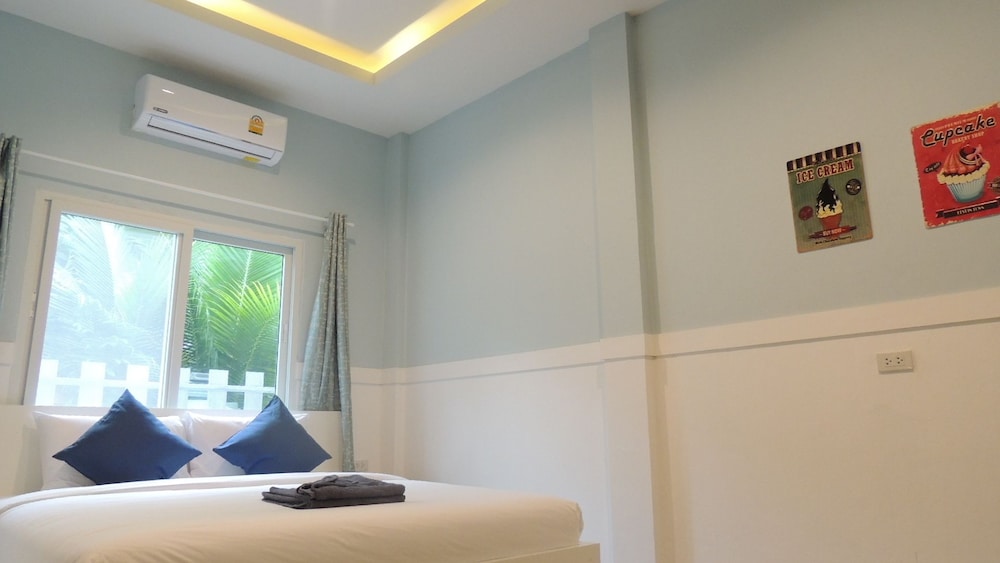 Standard Double Room - Photo 6