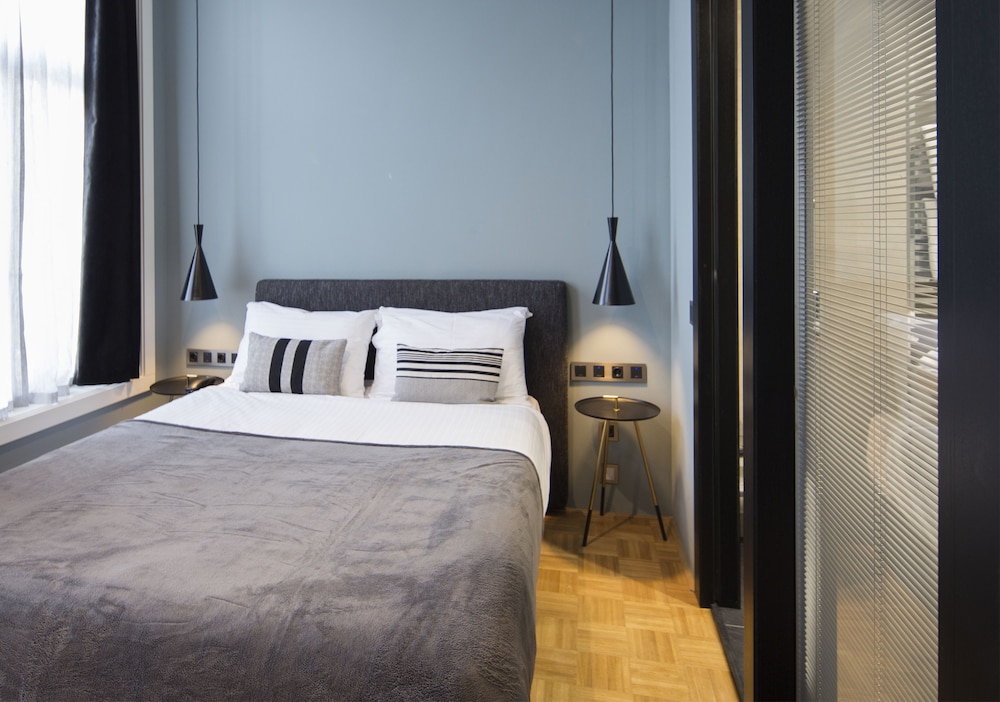 Basic Double Room Souterrain photo 3