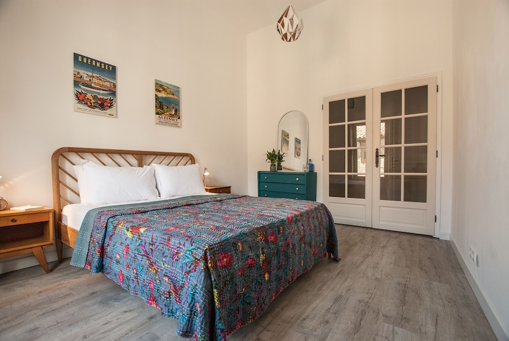 Suite - Photo 3