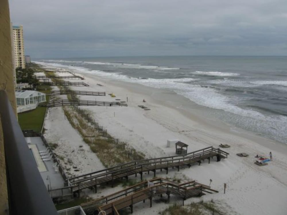 Condo, 3 Bedrooms, Kitchen, Beachfront (#704 ) photo 3