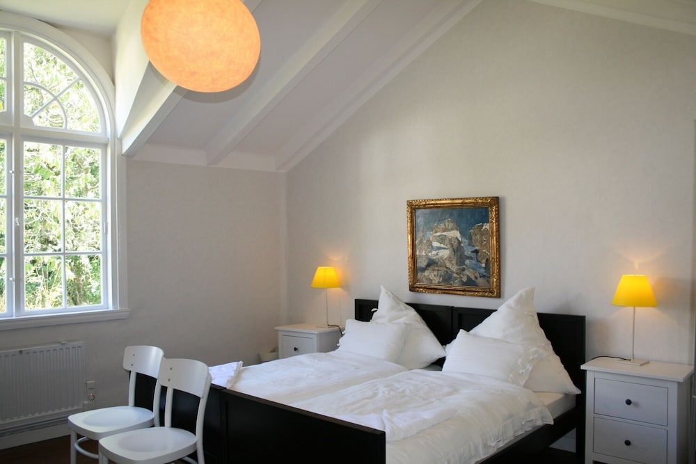 Double or Twin Room, Shared Bathroom (Annex) photo 2