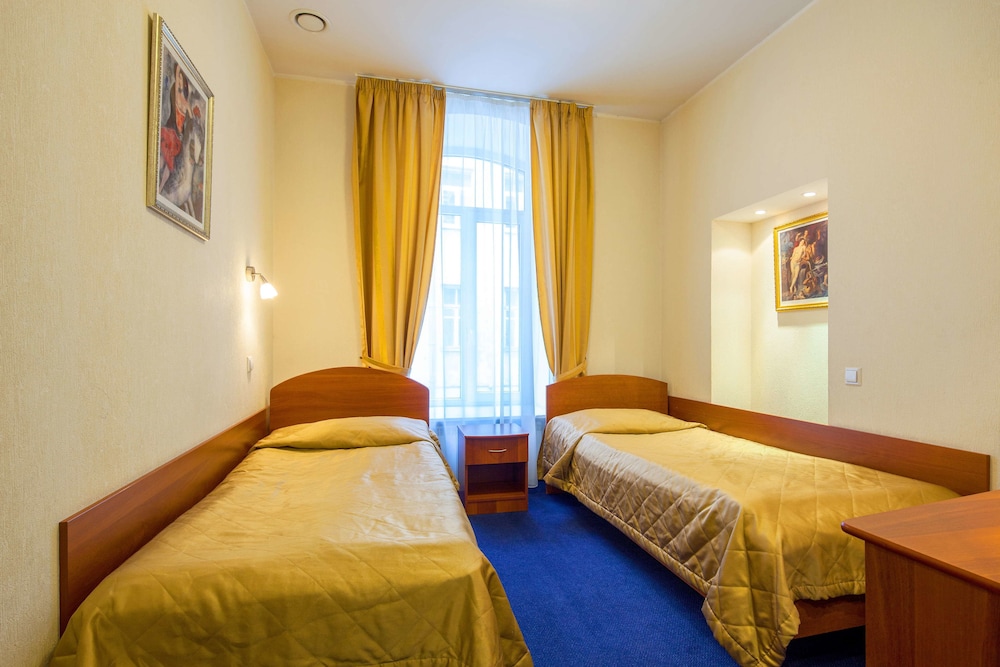 Standard Room photo 3