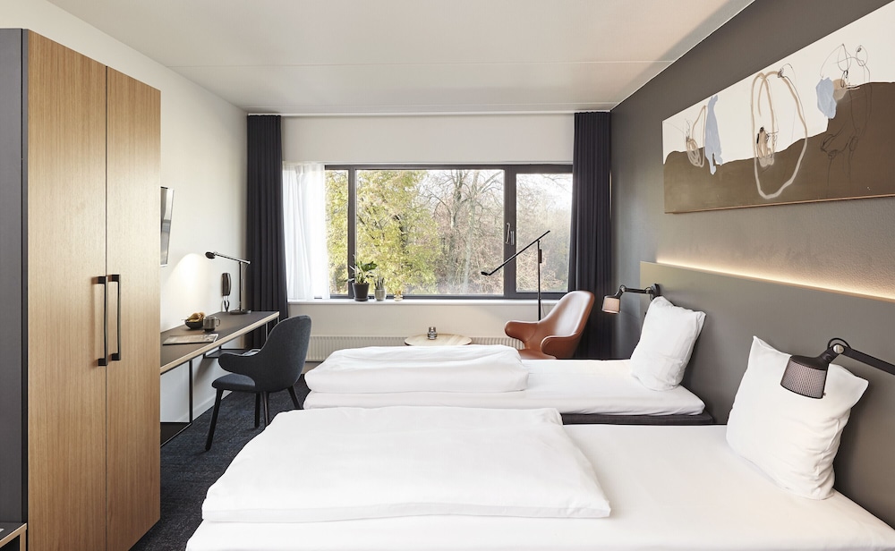 Standard Room - Photo 1