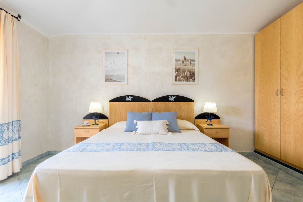 Superior Double Room, Balcony, Sea View photo 3