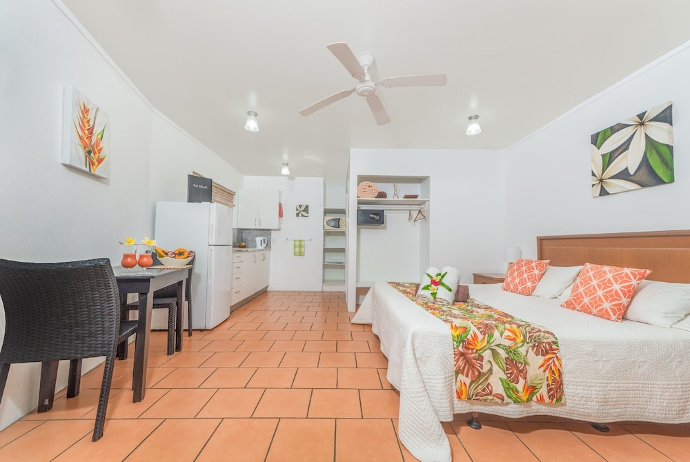 Studio Villa - No AC