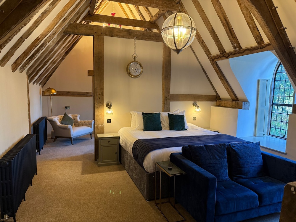 Junior Double or Twin Room photo 2