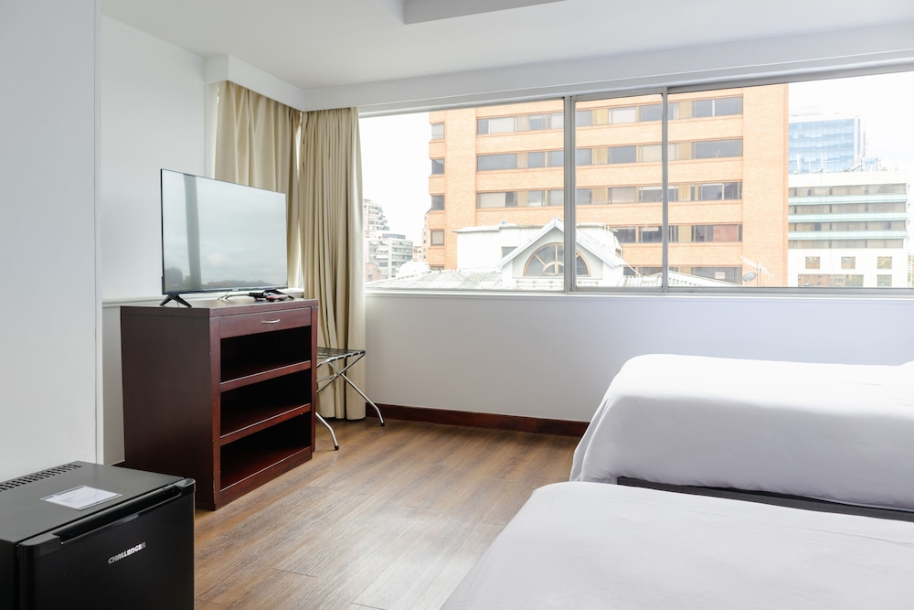 Standard Double Room, 2 Twin Beds - Photo 3