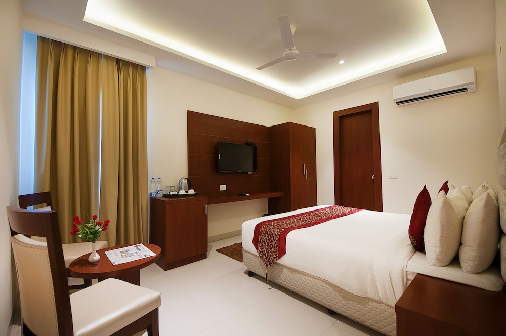 Deluxe Double Room photo 2