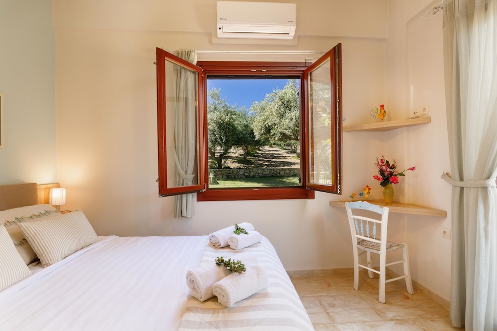 Deluxe Villa, 2 Bedrooms photo 3