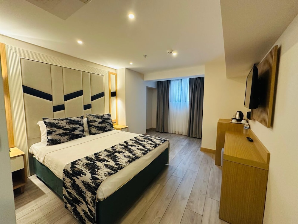 Economy Double Room photo 1