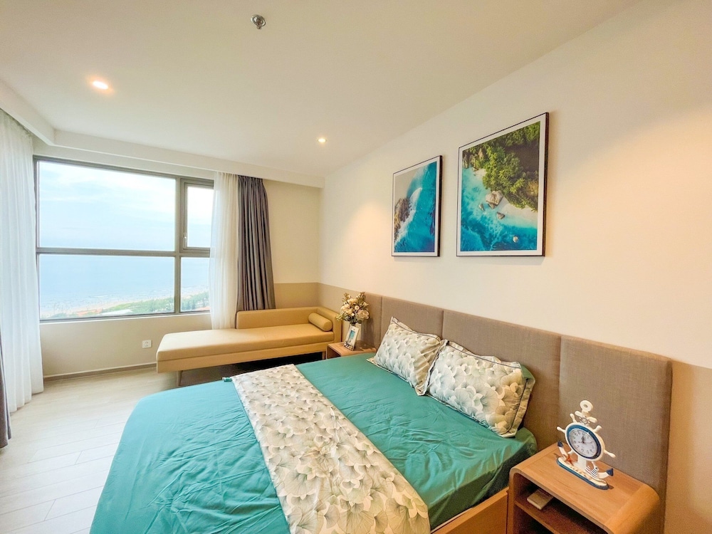 Premier Apartment photo 2