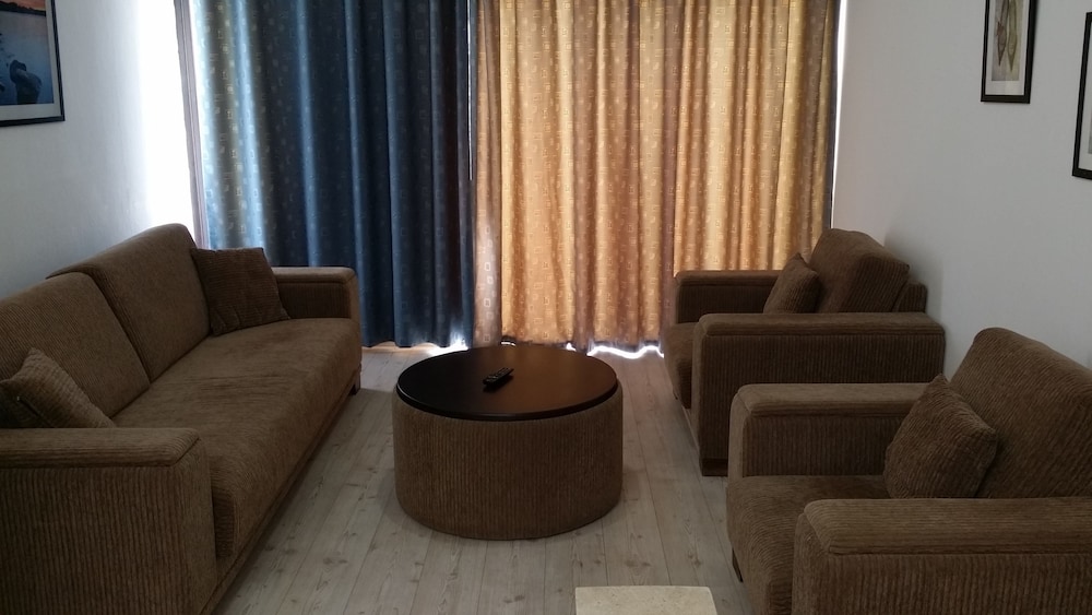 Duplex photo 2