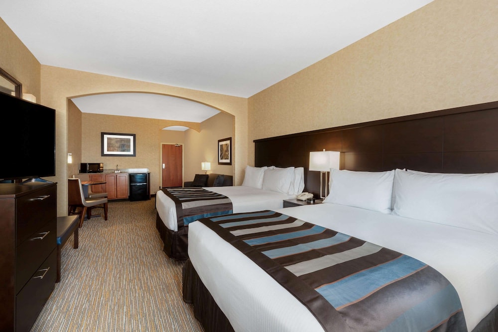 Studio Suite, Multiple Beds, Non Smoking - Photo 1