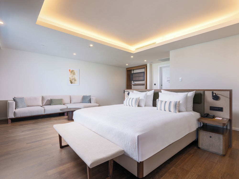 Penthouse Sea View (Adult Zone)