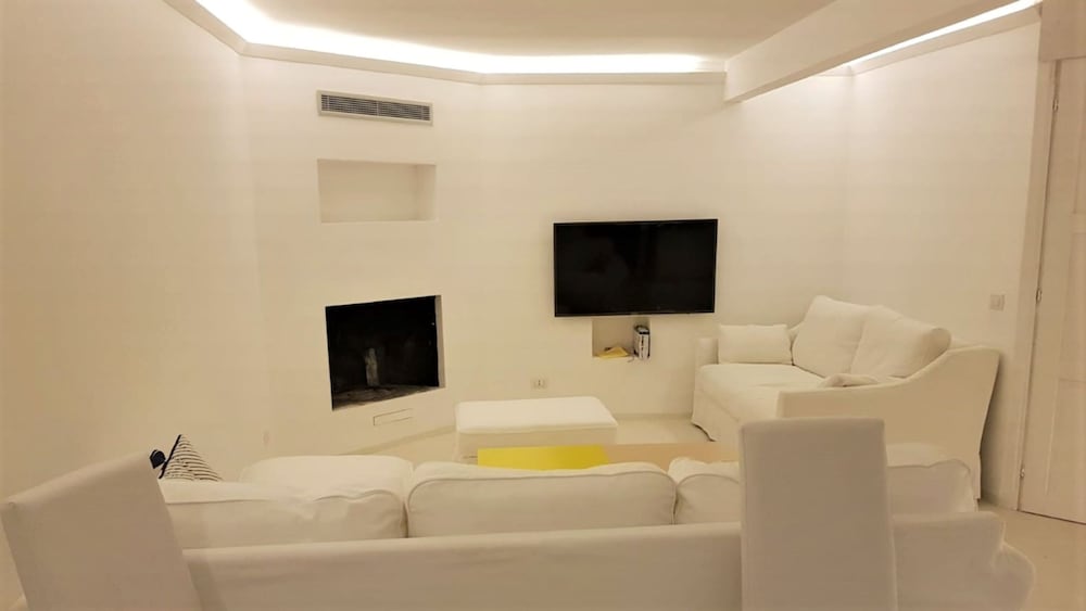 Apartment, 1 Bedroom, Smoking, Balcony