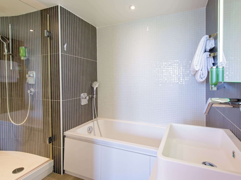 Executive Suite, 1 Double Bed with Sofa bed - Photo 14