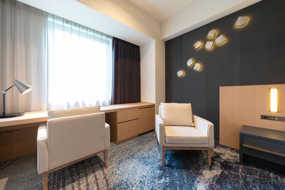 Simple Twin Room - Photo 3