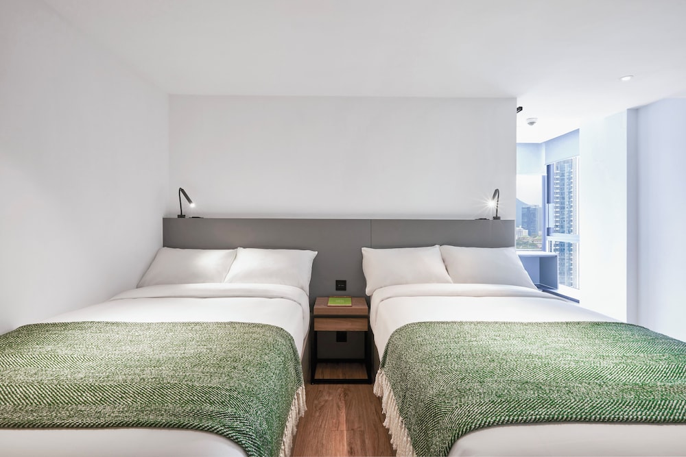 Superior Quadruple Room,Non Smoking,City View(Long Stay Special with Housekeeping Service once/week)