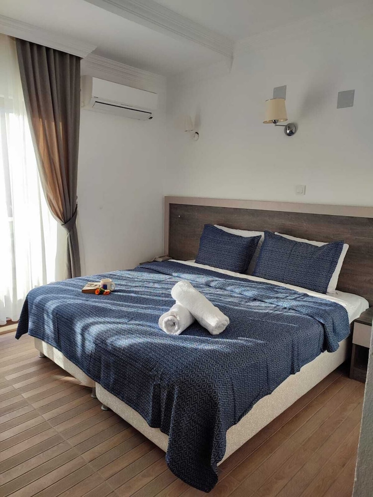 Basic Double or Twin Room photo 1