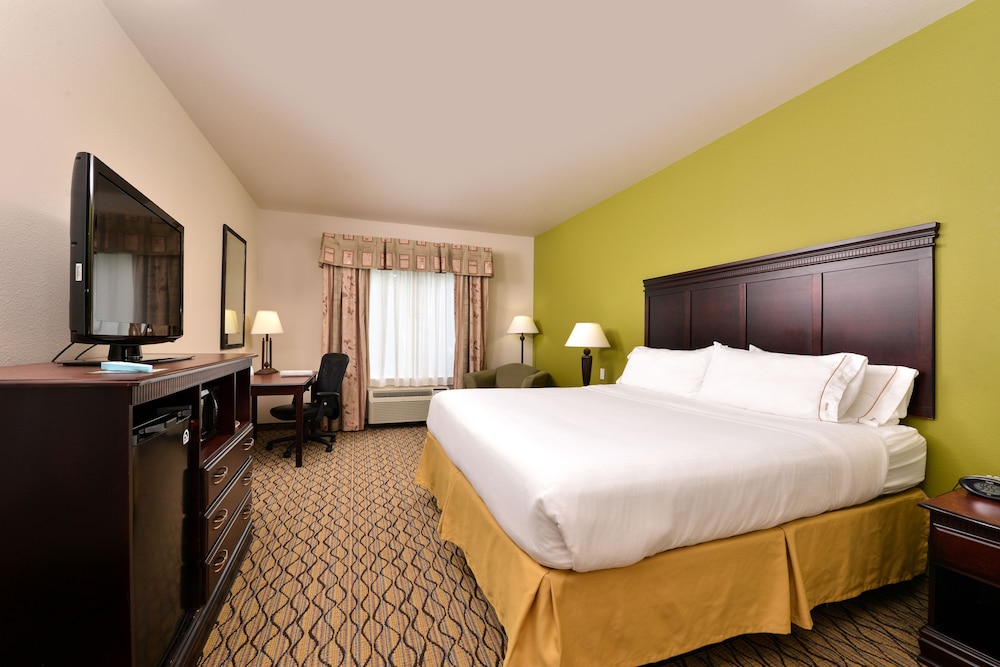 Standard Room, 1 King Bed, Accessible (Communications, Mobility, Access Tub) - Photo 3