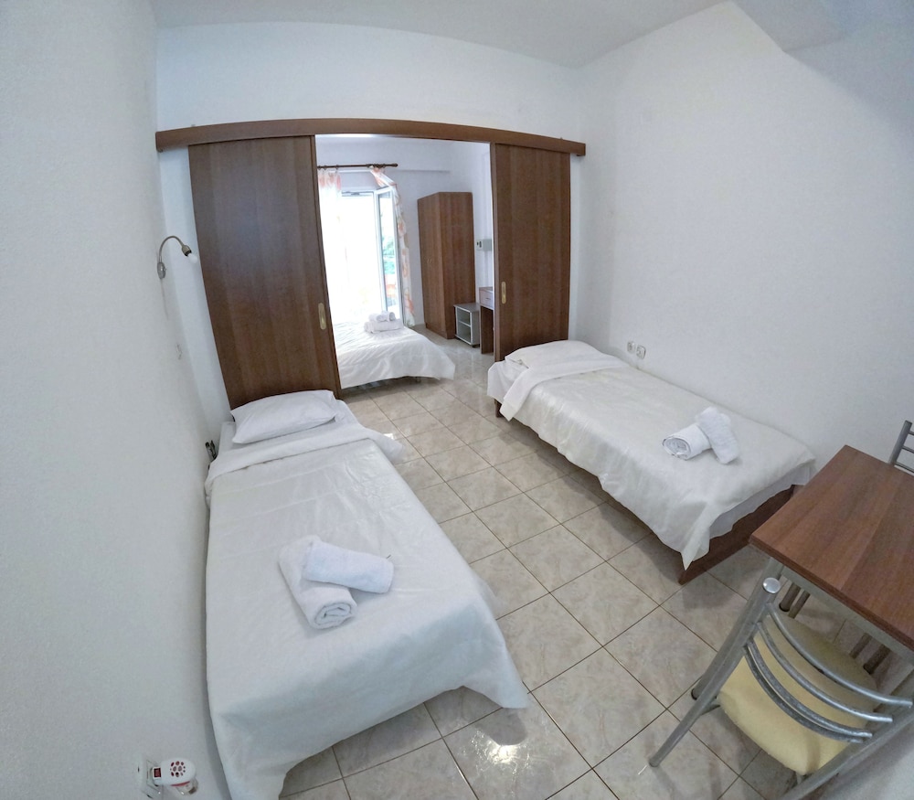 Apartment, 2 Bedrooms photo 3